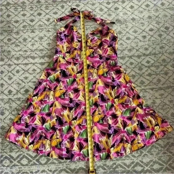Vicky Tiel. NEW  Bright Floral Halter Fit & Flare Sundress.  Size Large - Picture 6 of 14